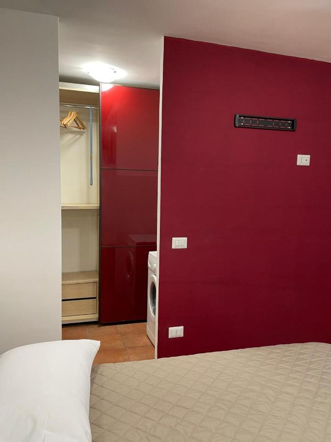 Ground Floor Studio - Monolocale Max 2 Ospiti - Fiumicino Aeroporto E Fiera - Self Check-Inアパートメント エクステリア 写真